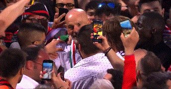 1653263835709049345.gif 动画 (2899).gif